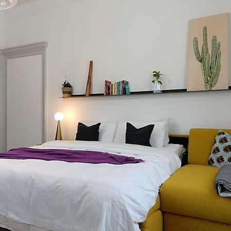 Stylish Flat Near Station And City Center Como Exterior photo